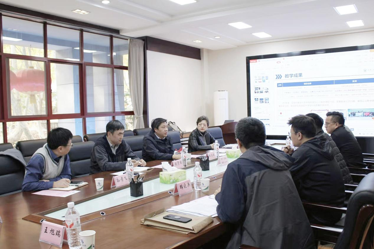 Beat365中国唯一官方网站交通运输学院赴西安交通大学 开展专业建设调研