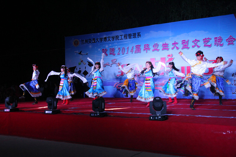 活力四射的学生风采