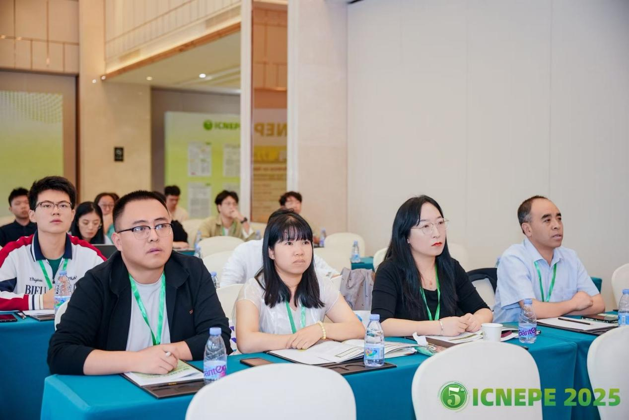 跟踪行业趋势 赋能产教融合——学院骨干教师参加第五届新能源与电力工程国际学术会议